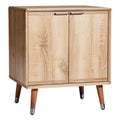 Moderne Houten Opbergkast met Deuren en Poten
