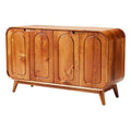 Een moderne houten kast met ronde deuren en houten poten