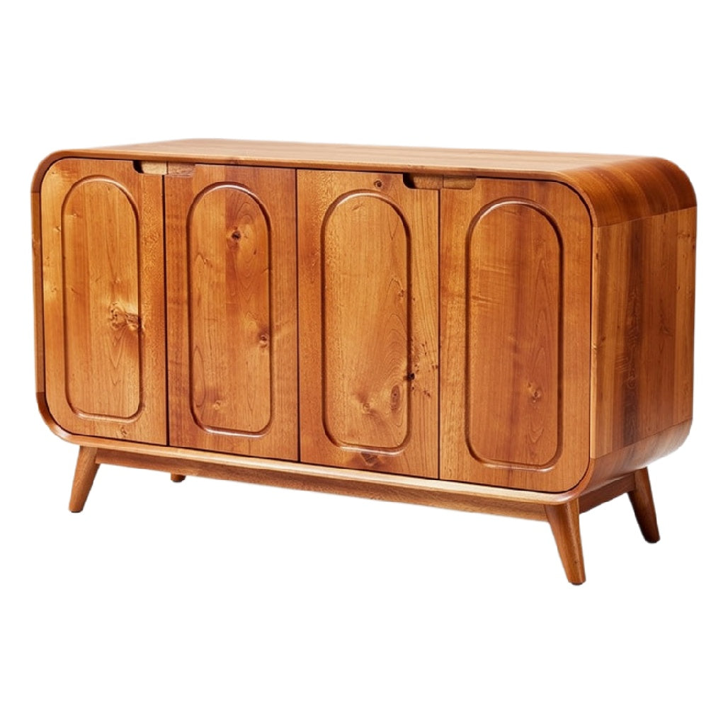 Een moderne houten kast met ronde deuren en houten poten